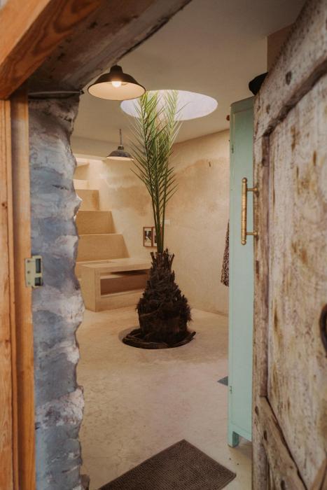 camel-egg eco Entire Beldi Boutique Riad