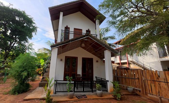 Lake Villa Homestay