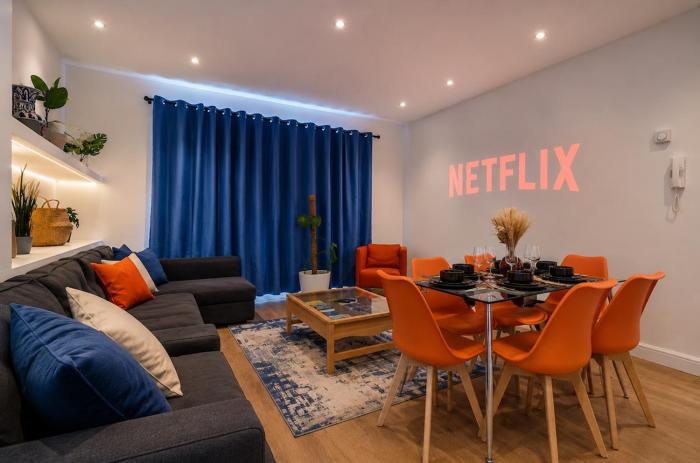 Barbican Apartments - Home Cinema Experience