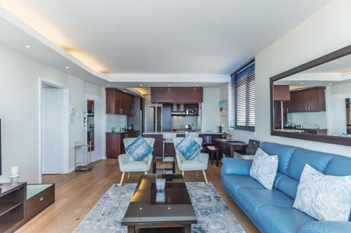 Secure One Bed | Uninterrupted Ocean Views
