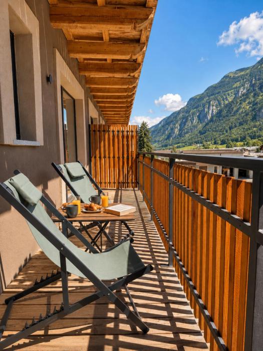 Modern Mountain Apartment a Oulx con parcheggio