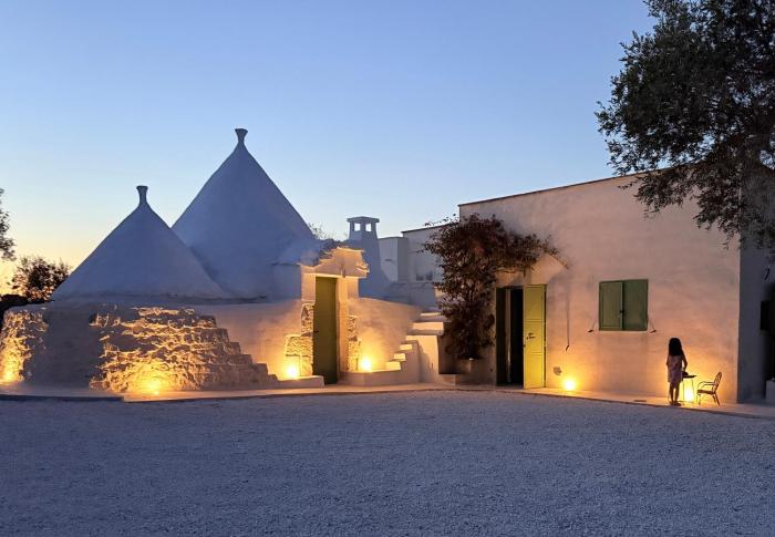 Trullo TruLaLa in Nature Between Ostuni & Ceglie