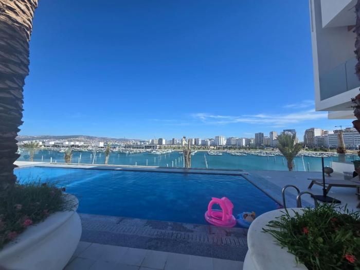 Superbe appartement marina tanger
