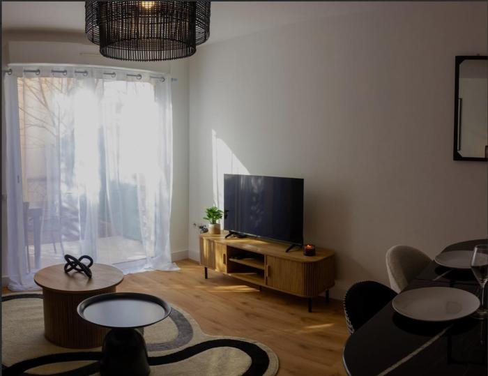 Saint Jean Avignon triplex confortable
