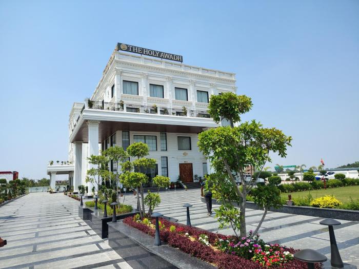 The Holy Awadh Hotel