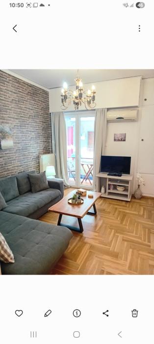 Vannas heart of Athens one BR Charm Balcony near Metro Tourist Spots