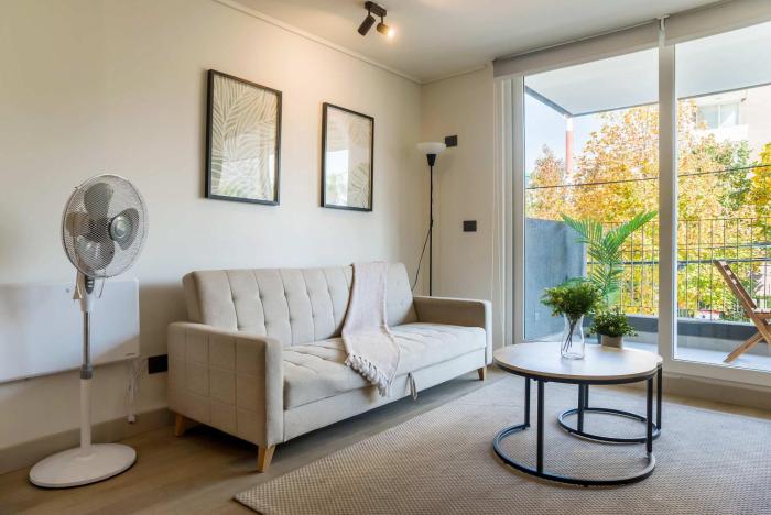1BR for 3 Las Condes Near Metro Magallanes