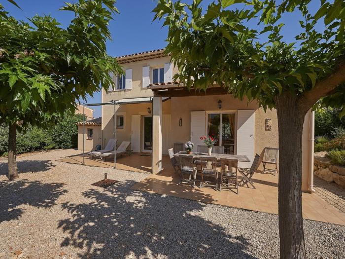 Friendly Villa Escape