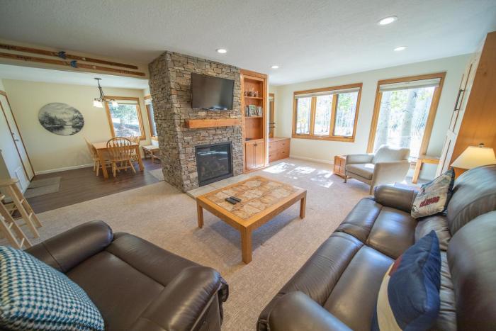 Quicksilver 1616 by SummitCove Lodging in Colorado