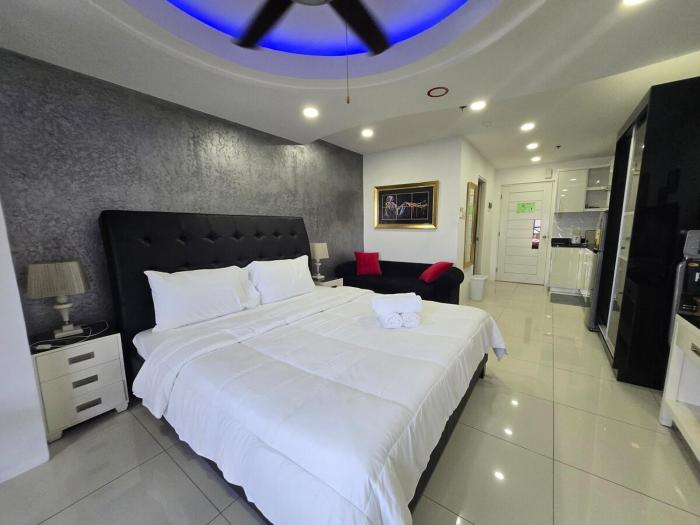 Central Studio in Angeles City Near Night life