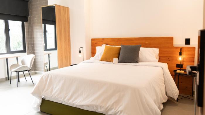 Once Suites