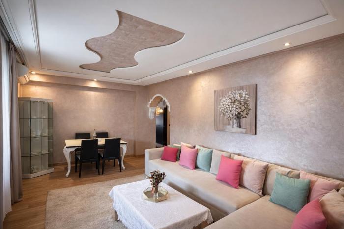Chic, quiet, cozy pink apartment near Marjane