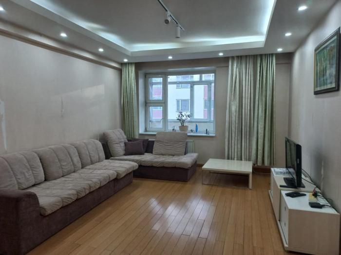 Modern 1-Bedroom Apartment in Convenient Location