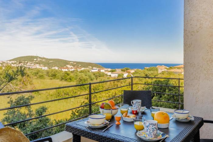Casa Corsicana appartement avec terrasse vue mer à Monticello