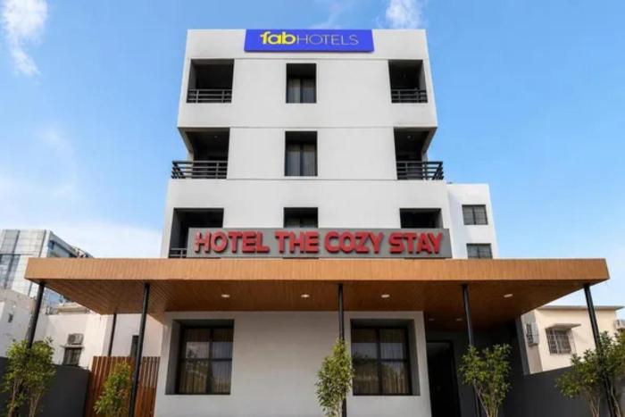 FabHotel The Cozy Stay