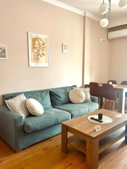 AV Luxury Accommodations 4 - Penthouse