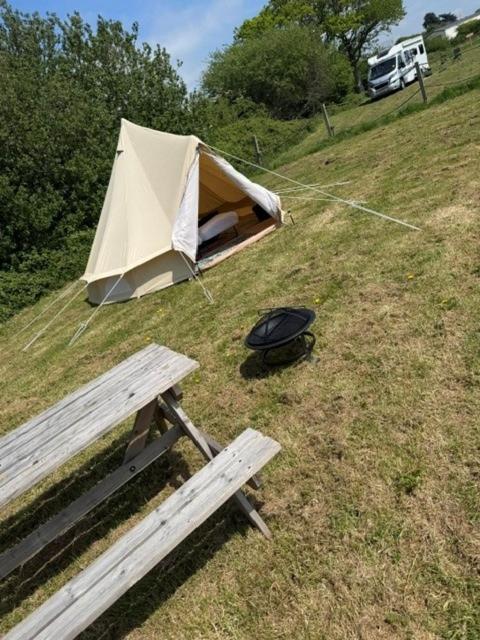 Hurst View Glamping