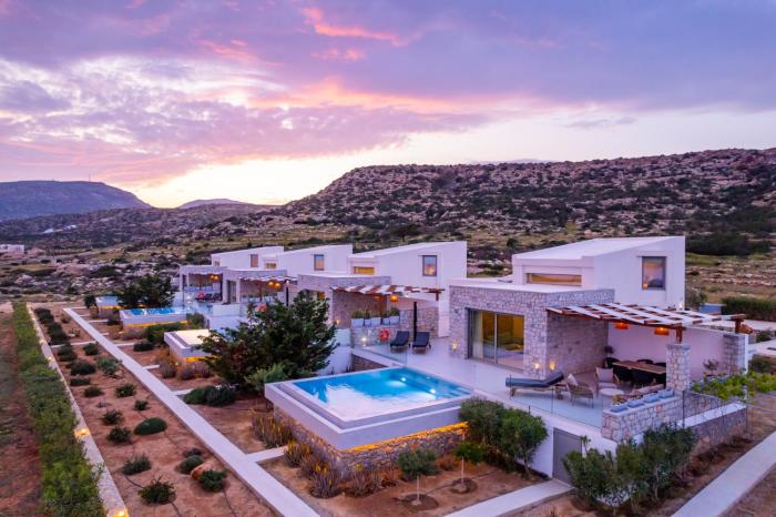 Aros Luxury Villas