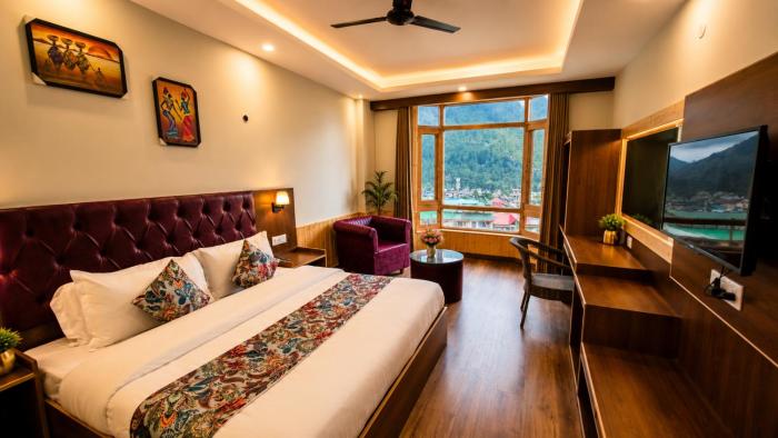 hotel blue by ocean stay