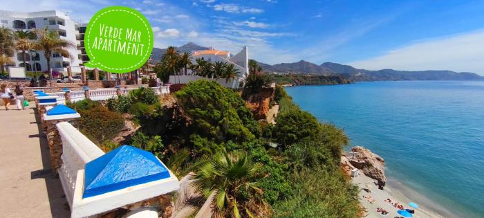 Verde Mar Seaview Apartment with Pool