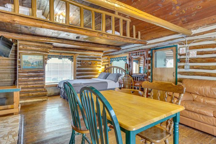 Cedar Falls Cabin 1 Near Arbuckle Mtn Trails