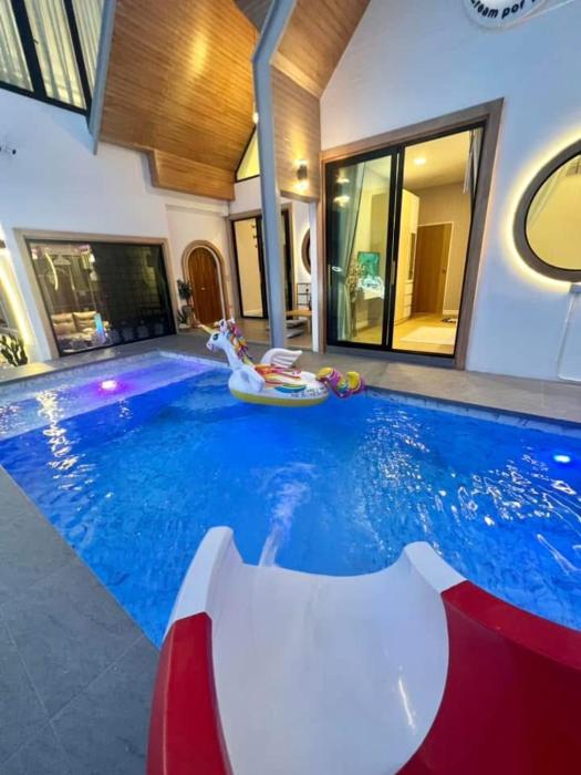 Creme Por Paipai Pool Villa