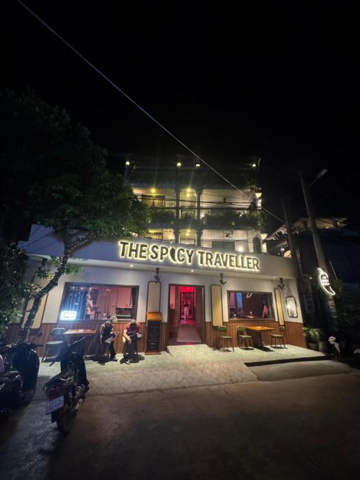 The Spicy Traveller Hotel, Hostel & Guesthouse
