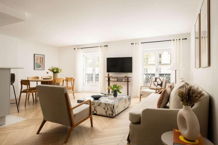 Brand New 3 Bedrooms Facing Madeleine St Honoré