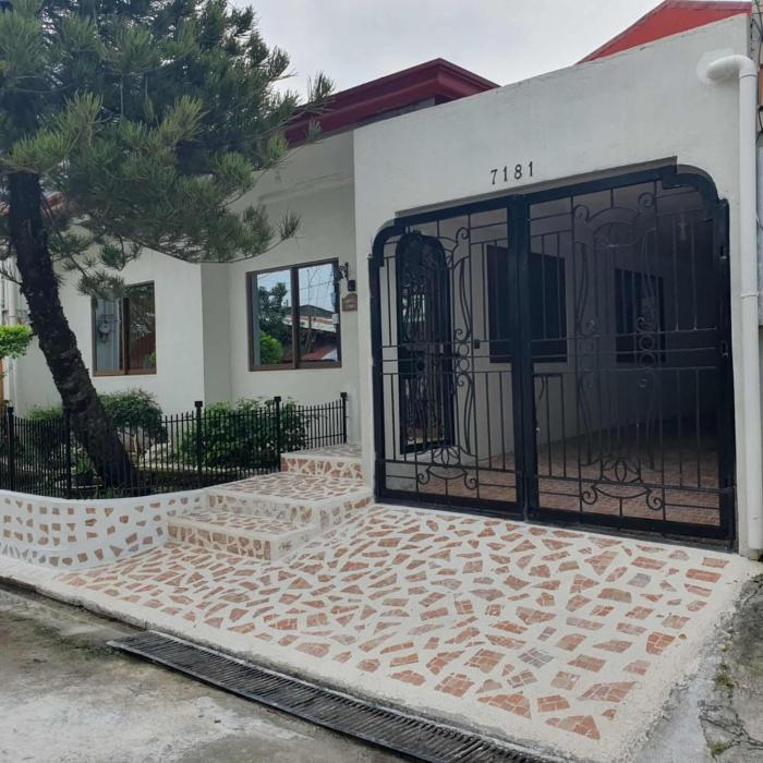 Gandrielle Home