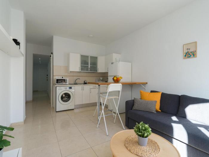 Cozy Nearby Flat Las Canteras