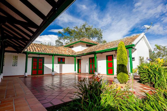 Finca Villa Andrea - Country House