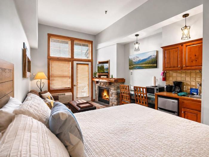 Highland House 420 Village Studio Private Deck Ski In Out