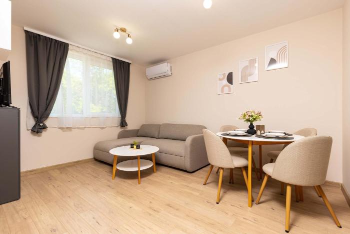 1BD Modern Retreat in a Peaceful Area