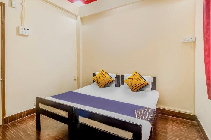 SPOT ON NEW USHAKAL LODGING & BOARDING