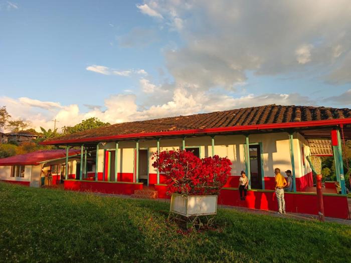 Casa los Tulios