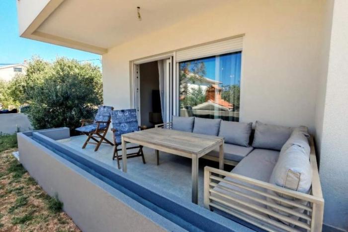 Apartments by the sea Barbat, Rab - 26007