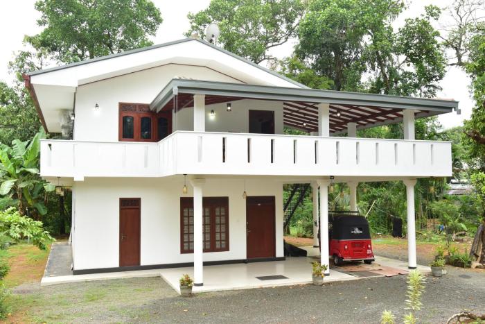 Manel Villa Hikkaduwa