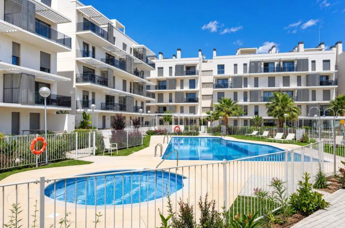 Marina Real 3 Apartment by NRAS