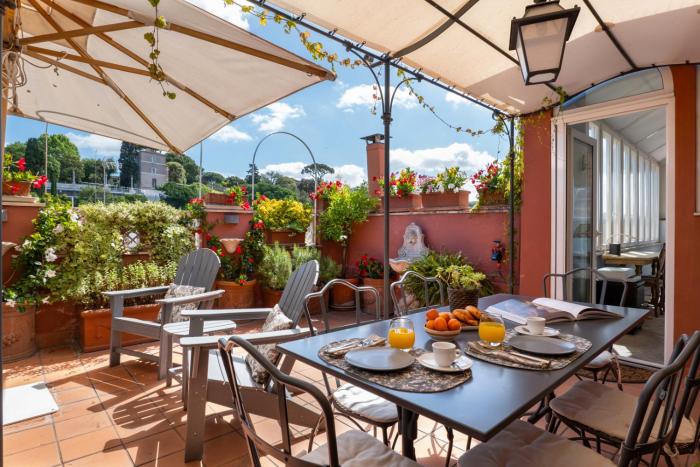TreasureRome Spanish Steps Terrace