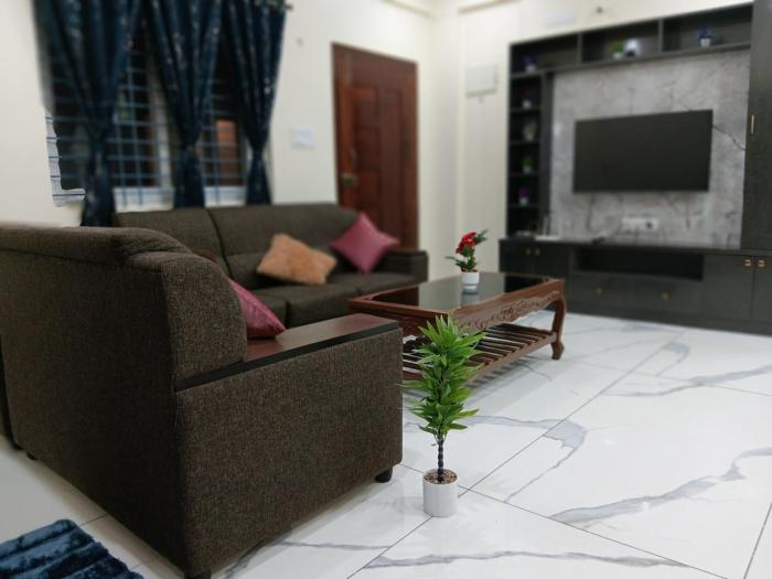#86 Singh Mansion 2 BHK