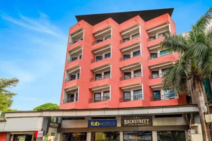 FabHotel Backstreet, Bhopal Railway Station