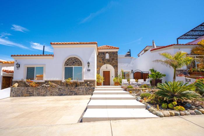Villa Coral 3 BR 3BA with pool