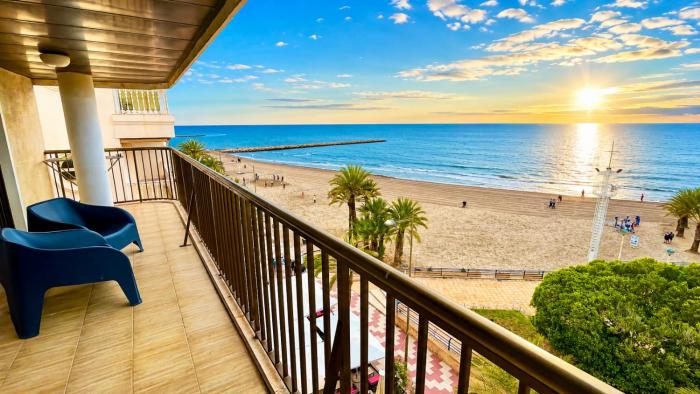 OASIS Apartamento playa Sea Views