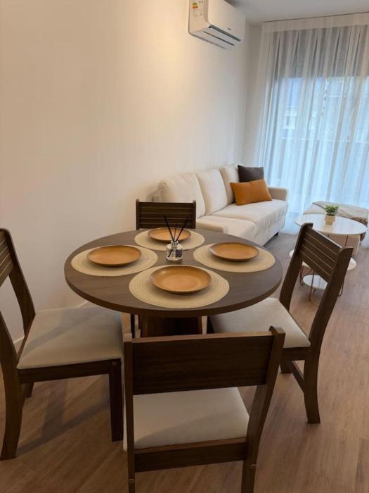 Luminoso apartamento con balcon y garage