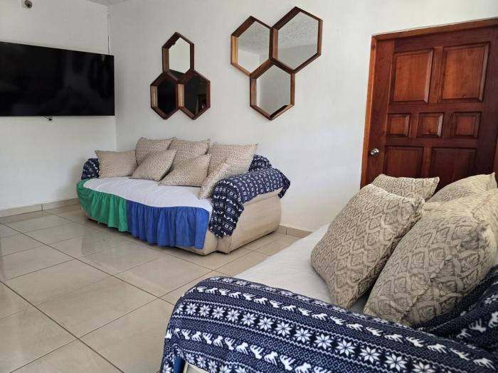 Casa con alberca, cómoda y relajante