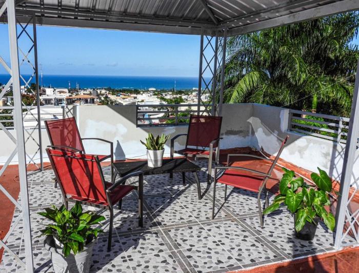 Ocean View 2BR Apartment Private Balcony Cerro Mar