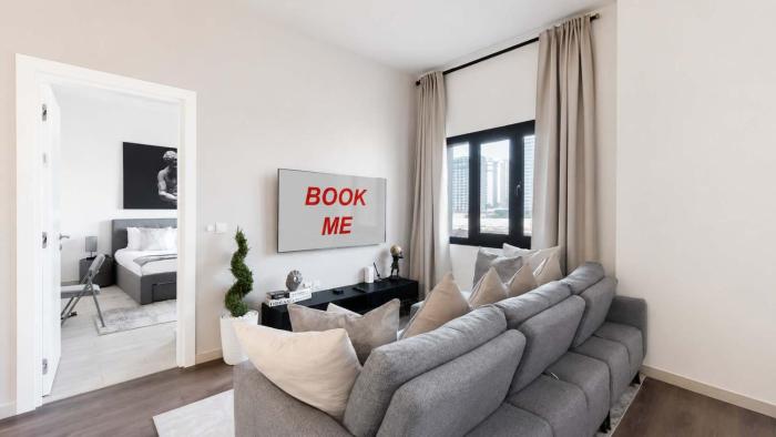 Free housekeeping visits during your stay - StayShort - Jumeirah Golf Estates Retreat with Scenic Views Sleeps 2
