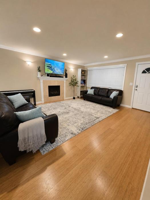 Cozy 3BR Family Retreat 15 min to Lake Washington