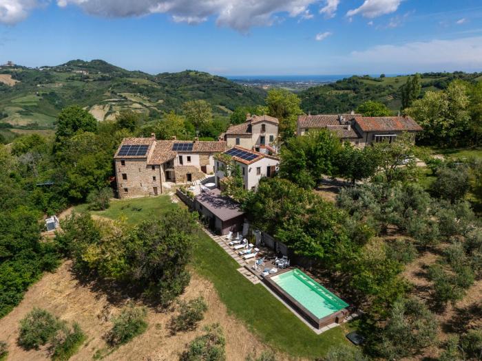 Borgo Calbianco - Private House with Pool & AirCo