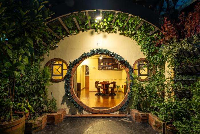 The Round Door - LOTR Themed House near Maginhawa Quezon City